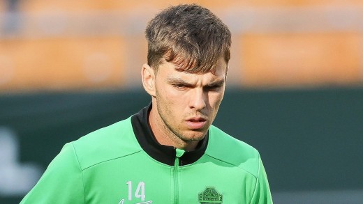 Febas explica su adiós al Elche entre emoción y agradecimiento