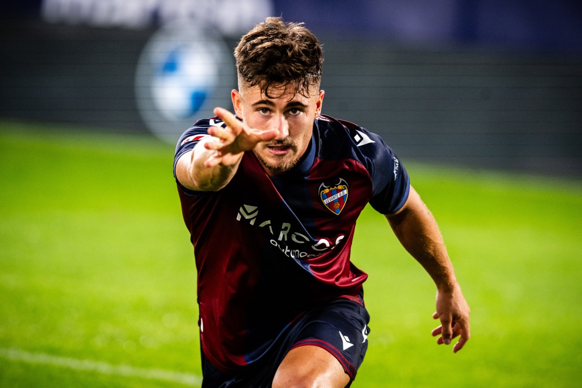Guía Fantasy del Levante U. D. 2026/27: plantilla, once tipo y jugadores recomendables. Actualizado 1º parón.