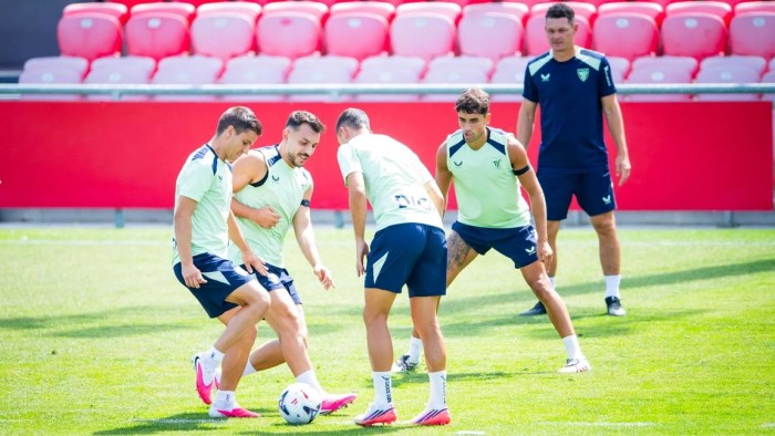 El Athletic afronta el duelo ante el Atlético pendiente de varias situaciones